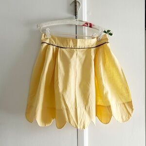 Vintage Yellow Scalloped Apron